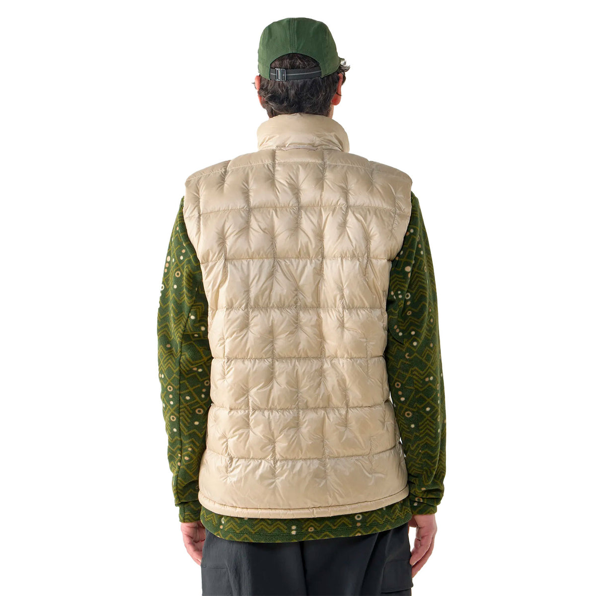haglöfs hede down vest, chalk beige, selkäpuoli