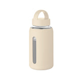 lasi juomapullo beige silikonisuoja 600 ml