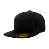 musta Flexfit 210 premium fitted lippis