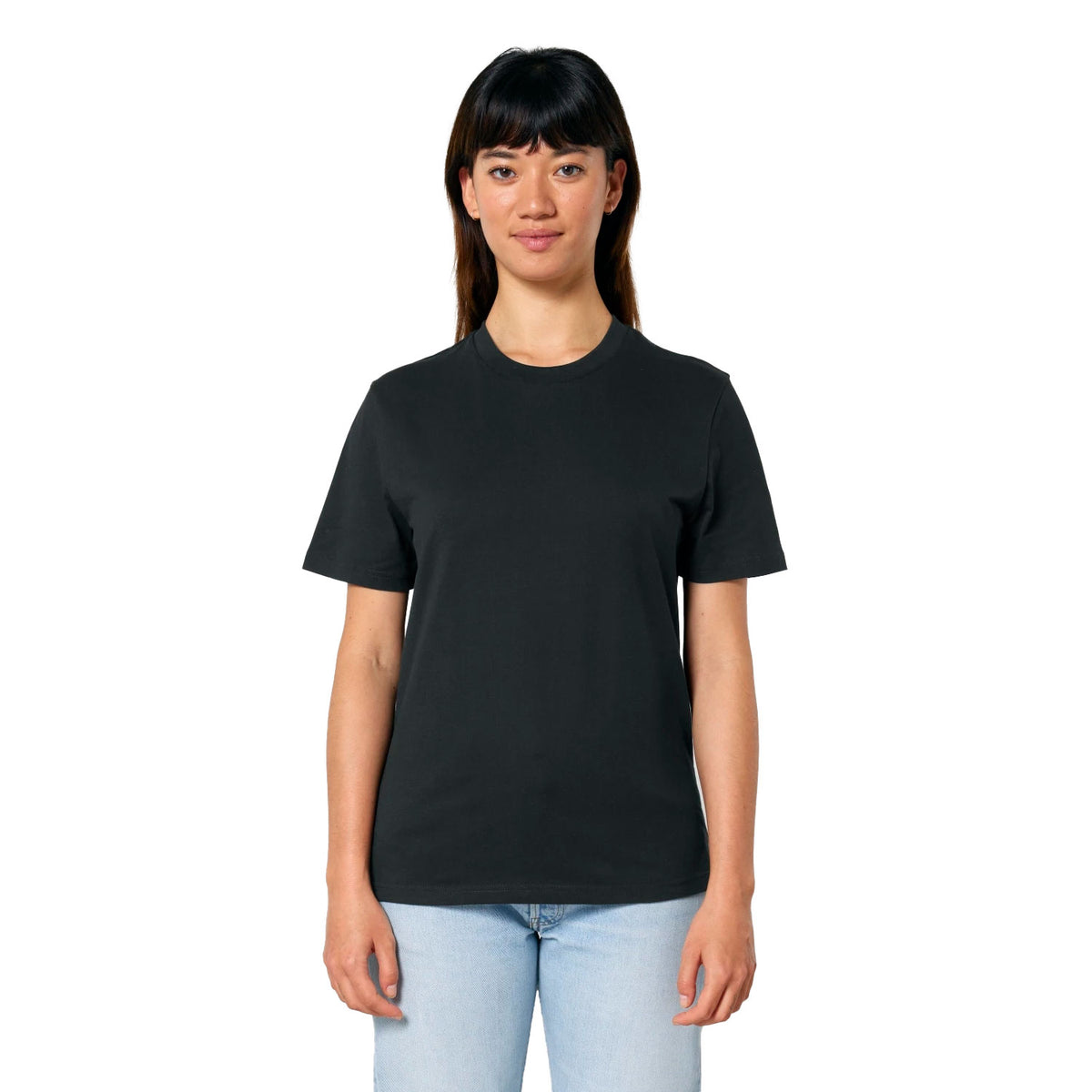 stanley stella creator 2.0 musta unisex t-paita naisen päällä